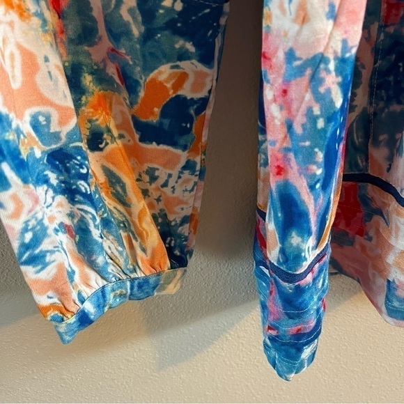 NWT Tolani Collection LongSleeve V-Neck Blouse with front tie. Size L Brady - Picture 12 of 16